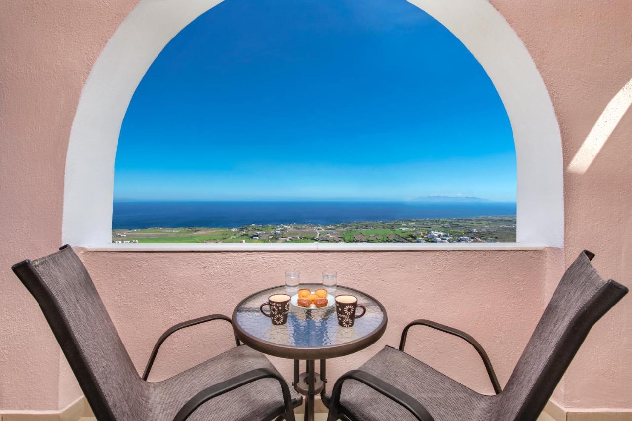 Nectarios Villa 2 Фира Екстериор снимка