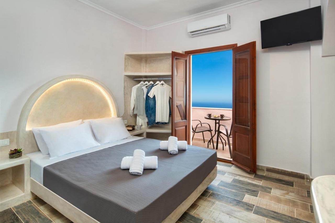 Nectarios Villa 2 Фира Екстериор снимка